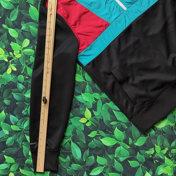 Men's 90's Inspired Xersion Athleisure Quarter Zip Hoodie - Picture 9 of 10